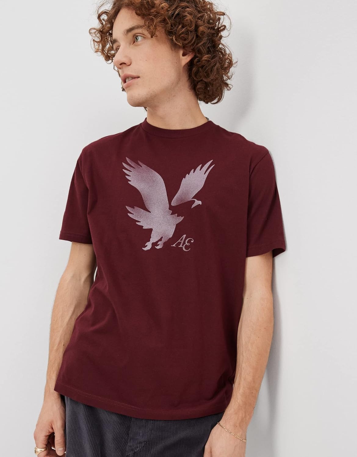 American Eagle Burgundy Eagle Graphic T-Shirt – Men's