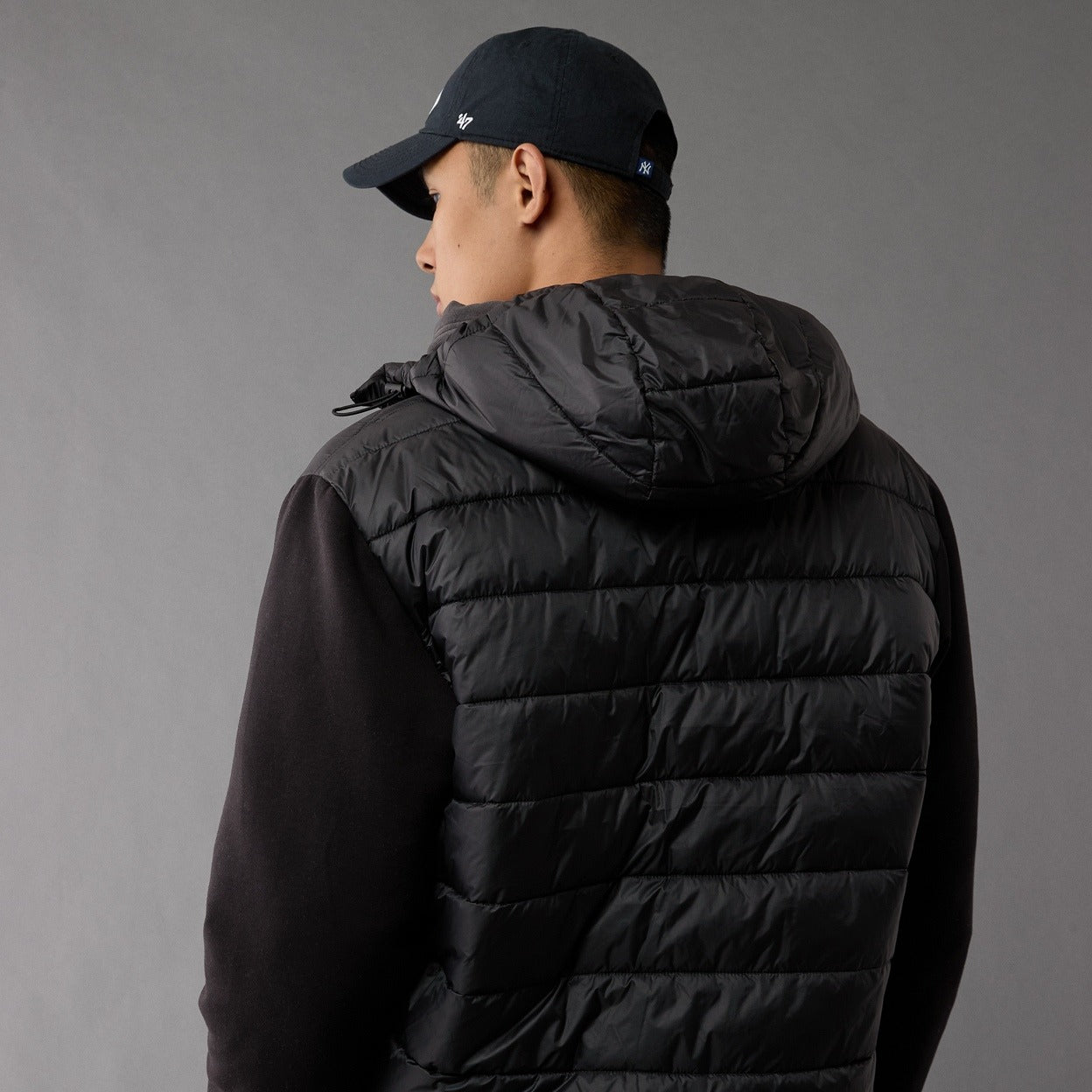 AE Hooded Stadium Puffer Jacket – Men's