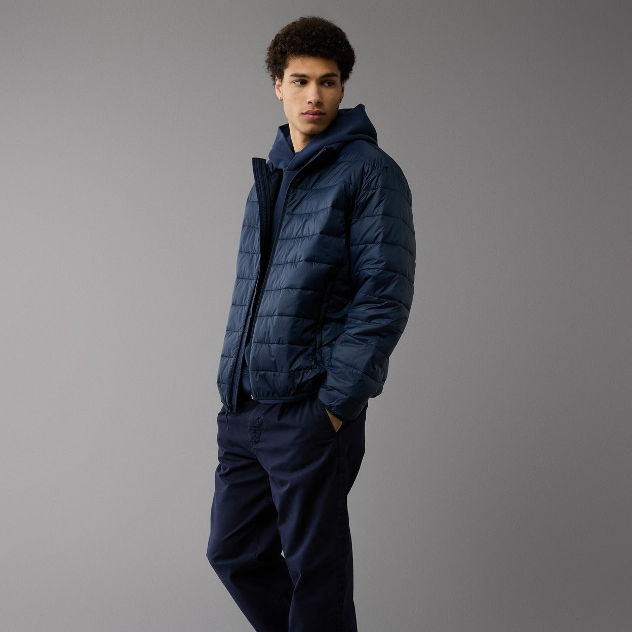 AE Lightweight Puffer Jacket Navy – Men's